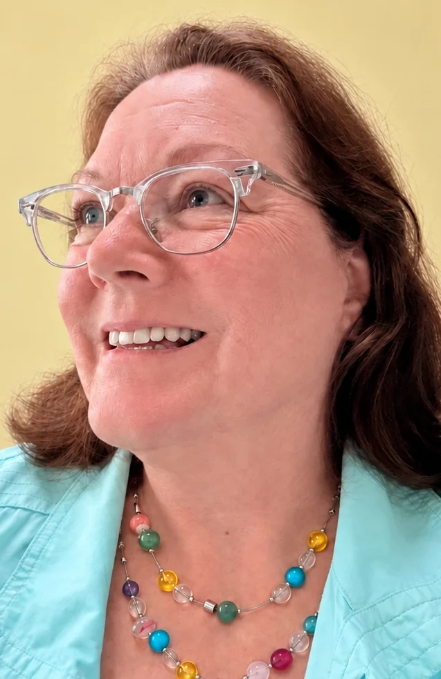 Portrait von Iris Hendrisch-Köster.